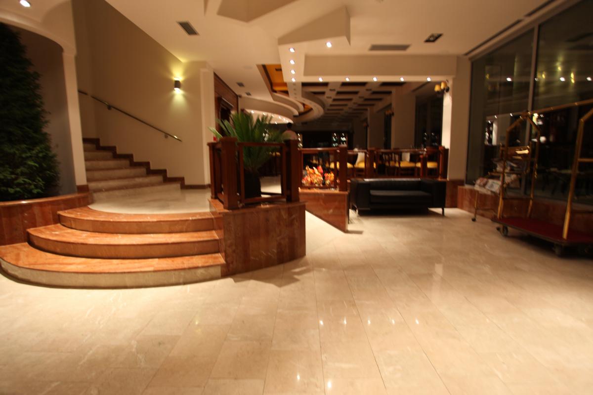 Hotel Grand Ulcinj****